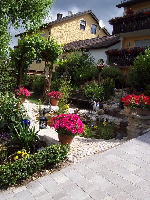 Haus Rossner Daire Nemmersdorf Dış mekan fotoğraf